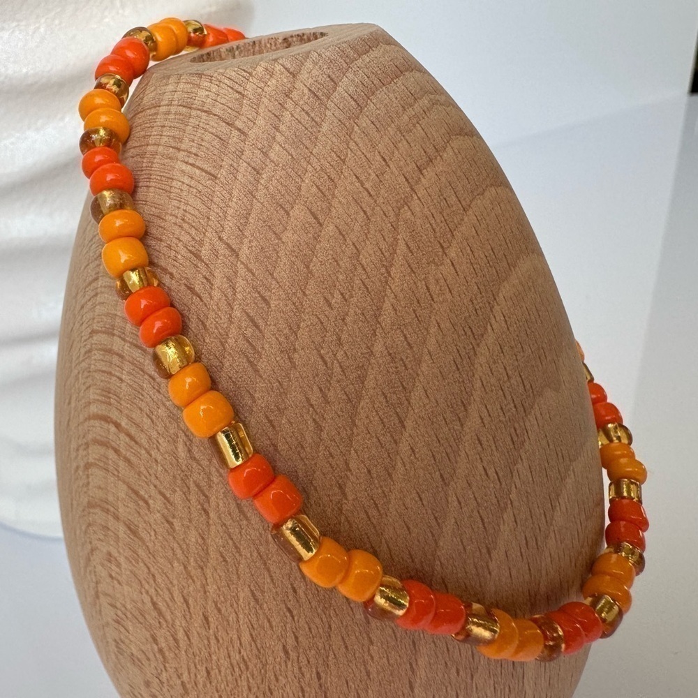 Stretch Beaded Anklet Orange Yellow and Gold - Picture 4 of 12